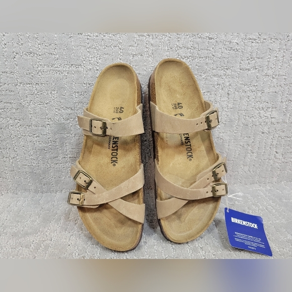Birkenstock Shoes - BIRKENSTOCK Mayari Unisex Size 40 US L9 M7 Brown Leather Slip On Sandals
